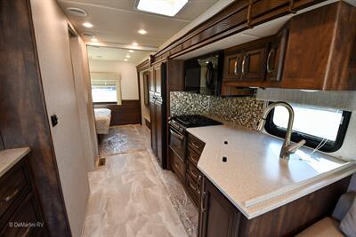 2022 Newmar Bay Star Sport 3014   - Photo 13 - Grass Valley, CA 95945-5207