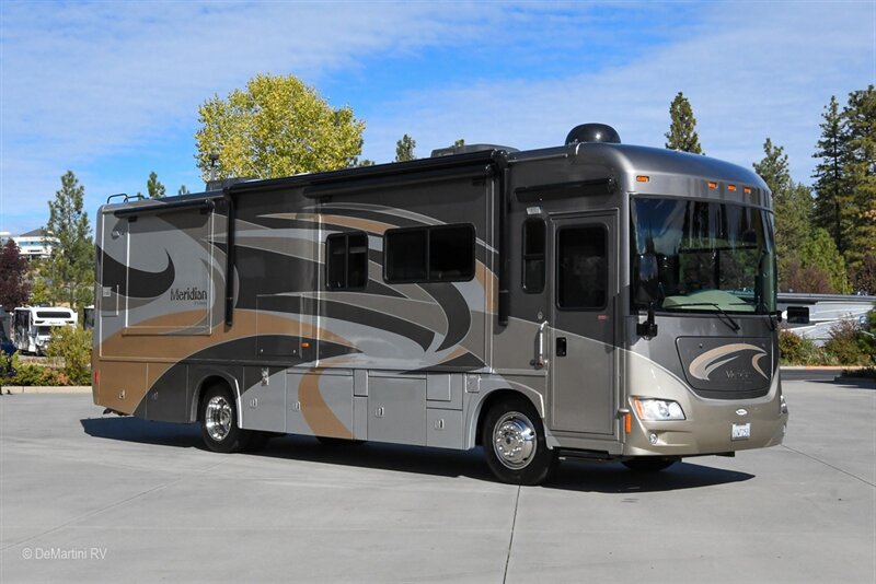 2011 Itasca Meridian 34Y  