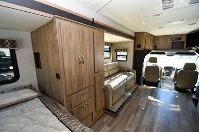 2018 Dynamax Isata 3 24FW   - Photo 10 - Grass Valley, CA 95945-5207