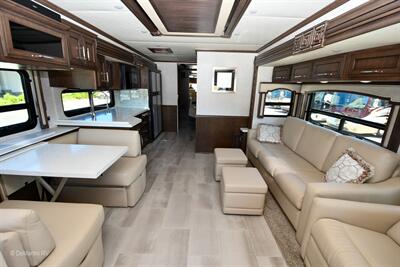 2021 Newmar Ventana 3412   - Photo 4 - Grass Valley, CA 95945-5207