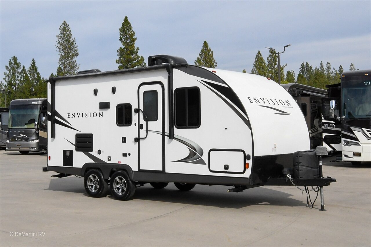 2021 Gulf Stream Envision SVT 21QBS   - Photo 1 - Grass Valley, CA 95945-5207