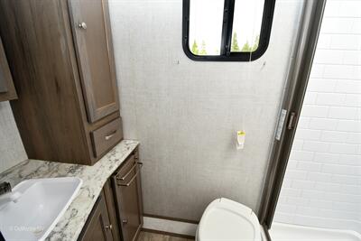 2021 Gulf Stream Envision SVT 21QBS   - Photo 7 - Grass Valley, CA 95945-5207