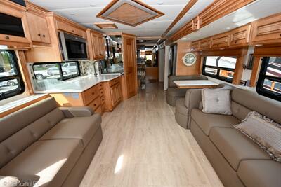 2022 Newmar Dutch Star 3736   - Photo 3 - Grass Valley, CA 95945-5207