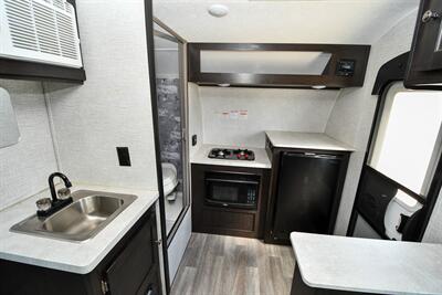 2022 Braxton Creek Bushwacker Plus 15FK   - Photo 7 - Grass Valley, CA 95945-5207