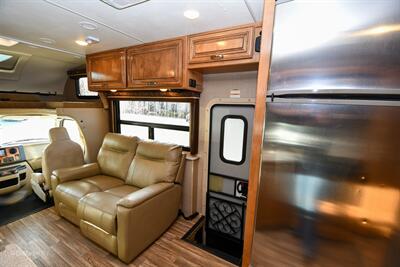 2016 Thor Quantum WS31   - Photo 8 - Grass Valley, CA 95945-5207