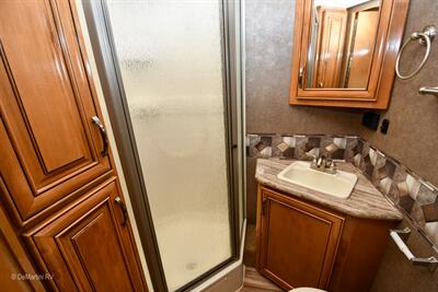 2016 Thor Quantum WS31   - Photo 6 - Grass Valley, CA 95945-5207