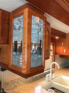2007 Country Coach Magna 630 Series Rembrandt   - Photo 19 - Grass Valley, CA 95945-5207