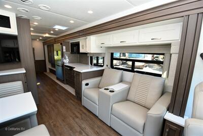 2026 Newmar Bay Star 3114 - Photo 5 - Grass Valley, CA 95945-5207