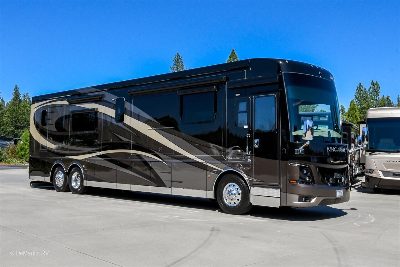 2018 Newmar King Aire 4531 - Photo 1 - Grass Valley, CA 95945-5207