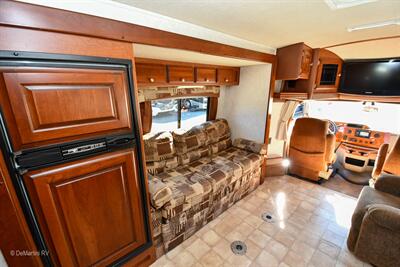 2010 Phoenix Cruiser Mini 2950 Slide - Photo 11 - Grass Valley, CA 95945-5207