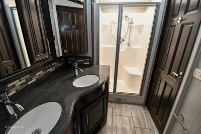 2022 Forest River Berkshire XL 37A   - Photo 12 - Grass Valley, CA 95945-5207