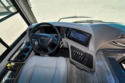 2022 Forest River Berkshire XL 37A   - Photo 18 - Grass Valley, CA 95945-5207