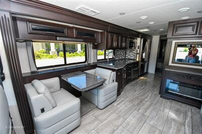 2022 Forest River Berkshire XL 37A   - Photo 5 - Grass Valley, CA 95945-5207