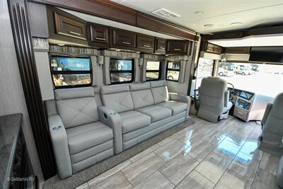 2022 Forest River Berkshire XL 37A   - Photo 16 - Grass Valley, CA 95945-5207