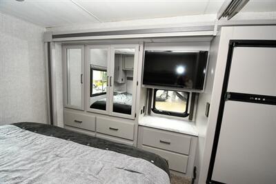 2022 Thor Hurricane 29M   - Photo 10 - Grass Valley, CA 95945-5207
