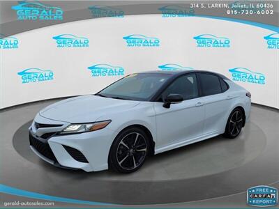 2018 Toyota Camry XSE V6  32 MPG - Photo 1 - Joliet, IL 60436