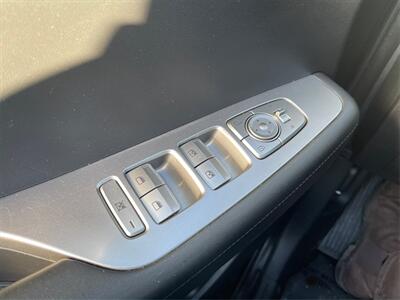 2020 Hyundai PALISADE Essential   - Photo 28 - Joliet, IL 60436