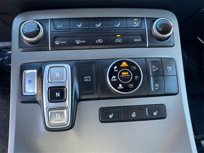 2020 Hyundai PALISADE Essential   - Photo 27 - Joliet, IL 60436