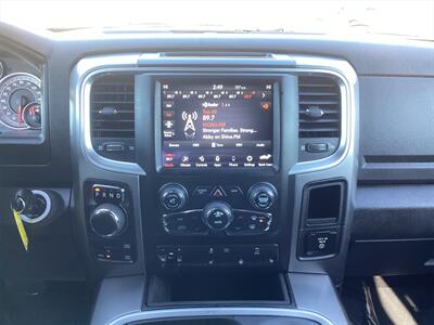 2021 RAM 1500 Warlock  21 MPG - Photo 13 - Joliet, IL 60436