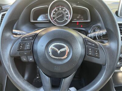 2016 Mazda Mazda3 i Sport  40 MPG - Photo 16 - Joliet, IL 60436