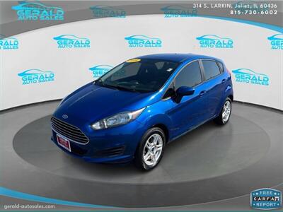 2019 Ford Fiesta SE  35 MPG - Photo 1 - Joliet, IL 60436