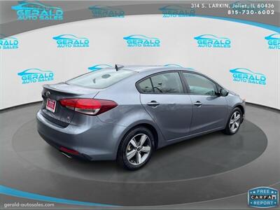 2018 Kia Forte S  37 MPG - Photo 7 - Joliet, IL 60436