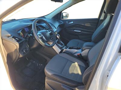 2013 Ford Escape SE  33 MPG - Photo 10 - Joliet, IL 60436