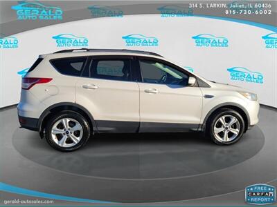 2013 Ford Escape SE  33 MPG - Photo 5 - Joliet, IL 60436