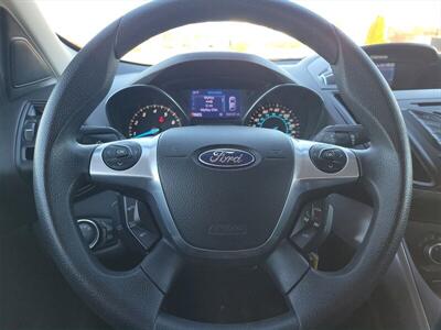 2013 Ford Escape SE  33 MPG - Photo 16 - Joliet, IL 60436