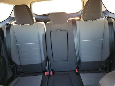 2013 Ford Escape SE  33 MPG - Photo 14 - Joliet, IL 60436