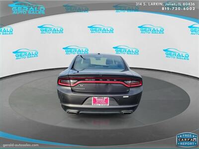 2019 Dodge Charger SXT  30 MPG - Photo 4 - Joliet, IL 60436