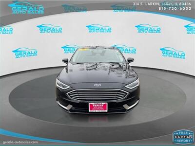 2018 Ford Fusion SE  34 MPG - Photo 2 - Joliet, IL 60436