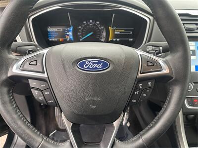 2018 Ford Fusion SE  34 MPG - Photo 47 - Joliet, IL 60436