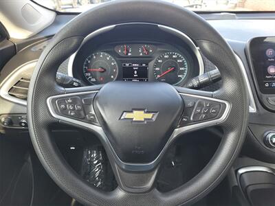 2023 Chevrolet Malibu LT   - Photo 16 - Joliet, IL 60436