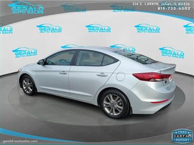 2018 Hyundai ELANTRA SEL  37 MPG - Photo 8 - Joliet, IL 60436