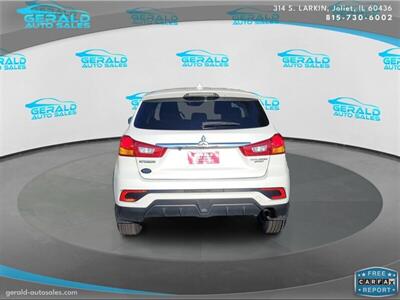 2019 Mitsubishi Outlander Sport ES  30  MPG - Photo 4 - Joliet, IL 60436