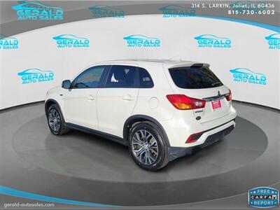 2019 Mitsubishi Outlander Sport ES  30  MPG - Photo 8 - Joliet, IL 60436