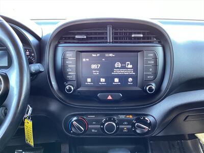 2020 Kia Soul X-Line  33 MPG - Photo 13 - Joliet, IL 60436