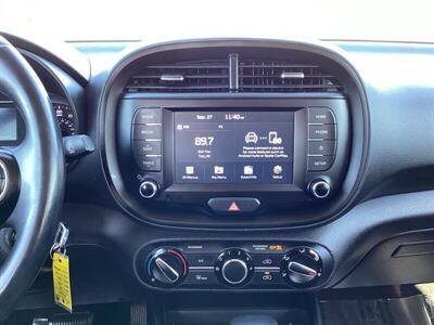 2020 Kia Soul X-Line  33 MPG - Photo 13 - Joliet, IL 60436