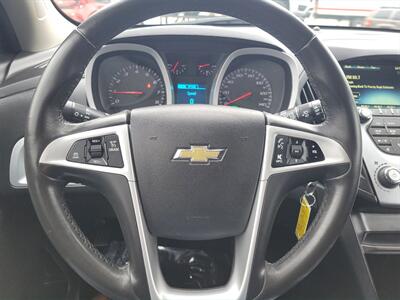 2017 Chevrolet Equinox LT  31 MPG - Photo 16 - Joliet, IL 60436