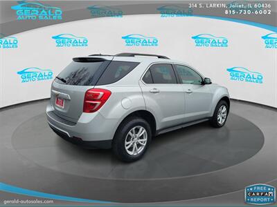 2017 Chevrolet Equinox LT  31 MPG - Photo 7 - Joliet, IL 60436