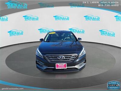 2017 Hyundai SONATA Limited  36 MPG - Photo 2 - Joliet, IL 60436