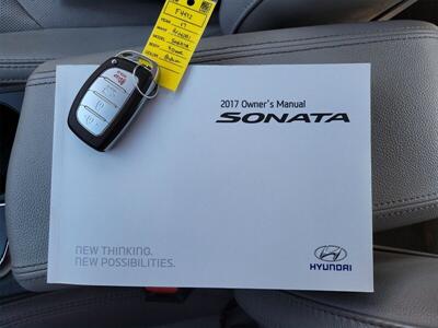 2017 Hyundai SONATA Limited  36 MPG - Photo 27 - Joliet, IL 60436