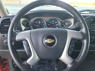 2012 Chevrolet Silverado 1500 LT  21 MPG - Photo 14 - Joliet, IL 60436