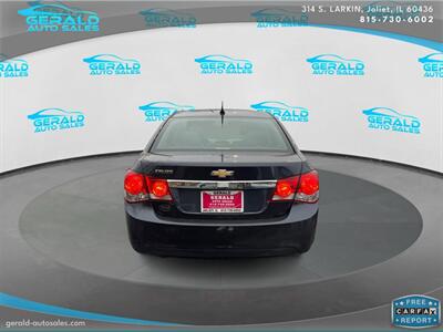 2014 Chevrolet Cruze LS Auto  35 MPG - Photo 4 - Joliet, IL 60436