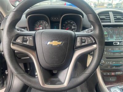 2013 Chevrolet Malibu LT  34 MPG - Photo 16 - Joliet, IL 60436