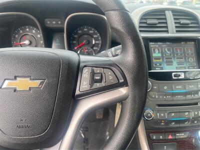 2013 Chevrolet Malibu LT  34 MPG - Photo 26 - Joliet, IL 60436