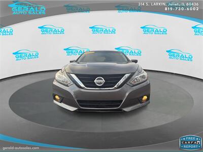 2018 Nissan Altima 2.5 SV  38 MPG - Photo 2 - Joliet, IL 60436