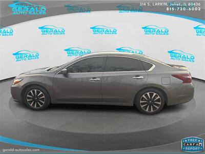 2018 Nissan Altima 2.5 SV  38 MPG - Photo 3 - Joliet, IL 60436