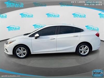 2017 Chevrolet Cruze LT Auto  40 MPG - Photo 3 - Joliet, IL 60436